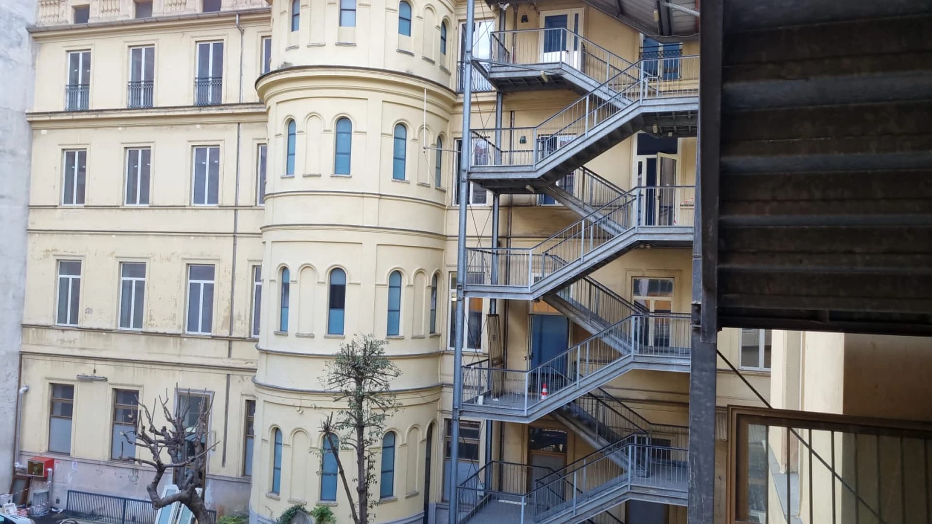 Porta d'ingresso elegante